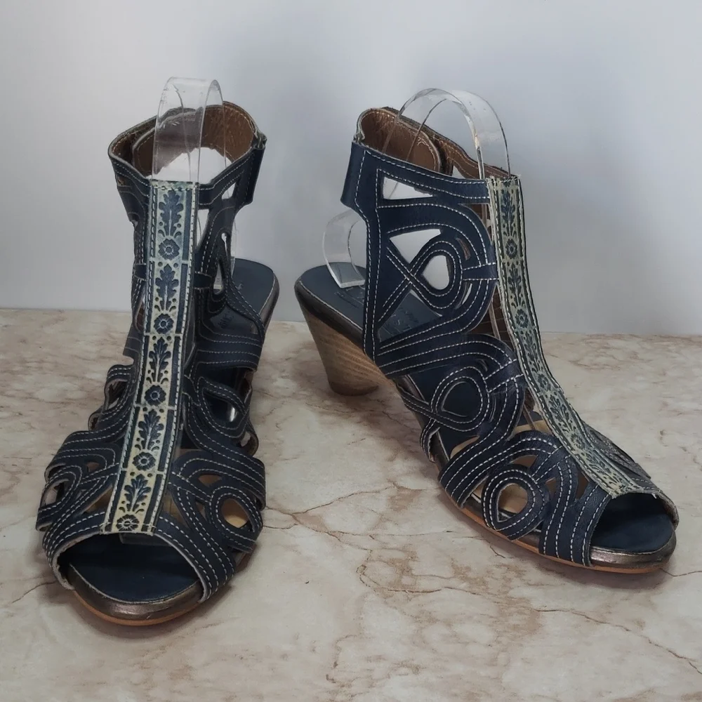 Women’s Navy Cutout Sandal Heels with Embroidered Accent